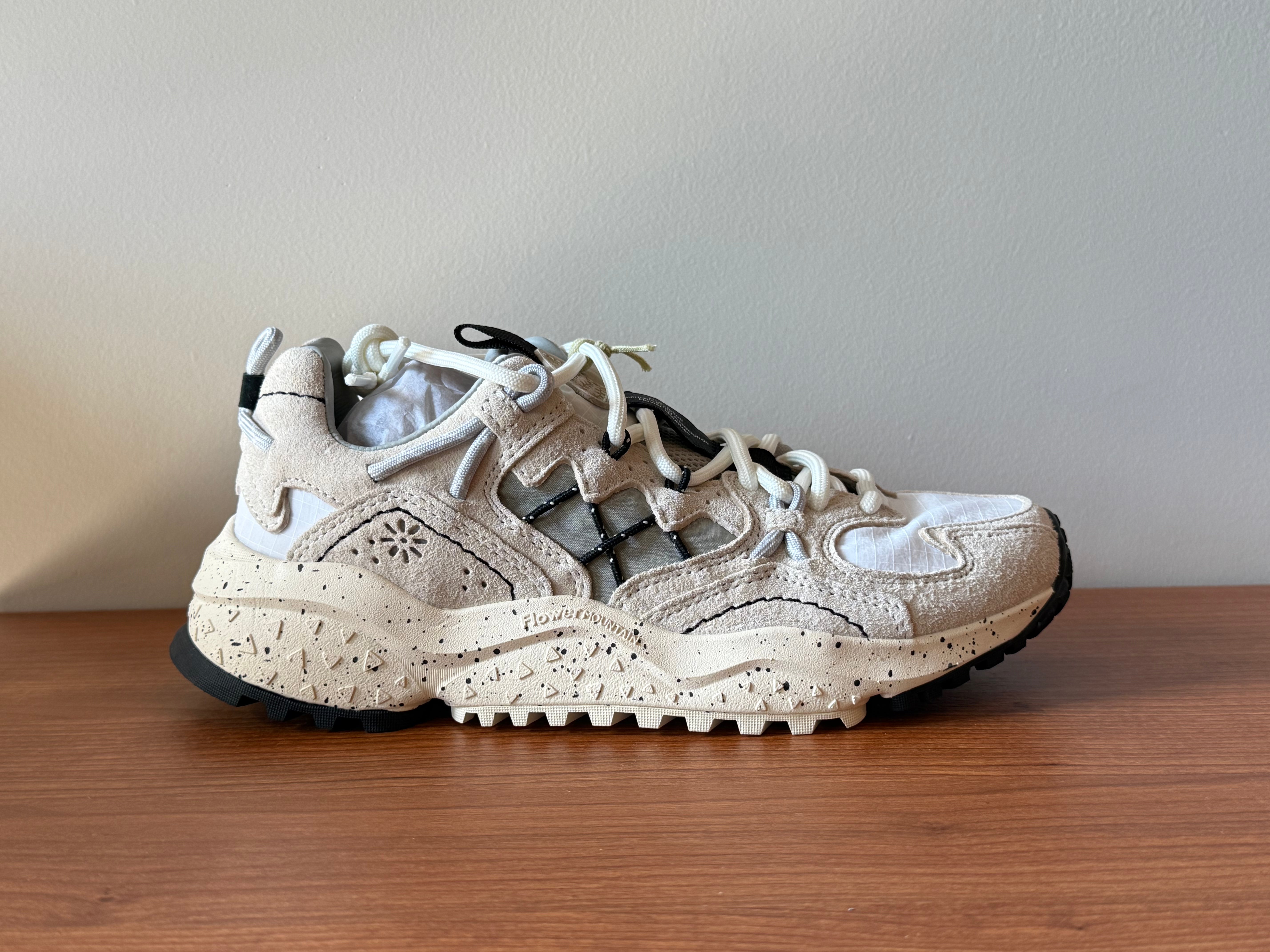 Yamabushi Uni – Cream / Off White / Black