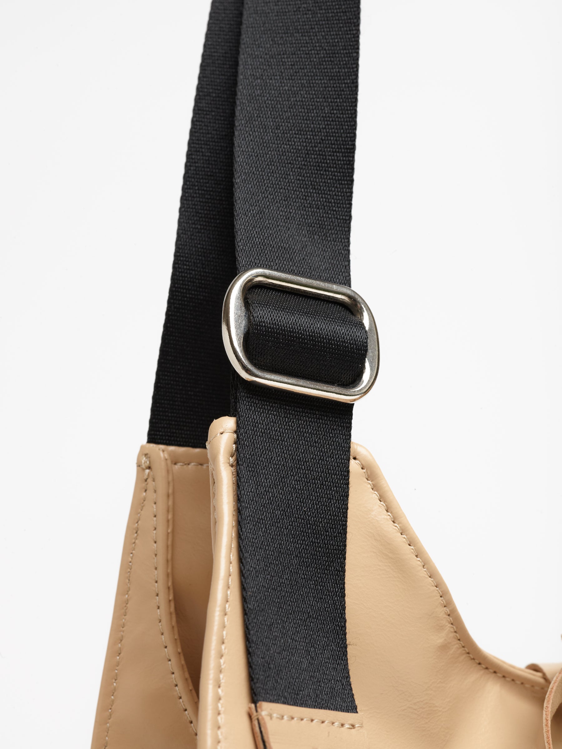LeSac Leather Tote - Latte