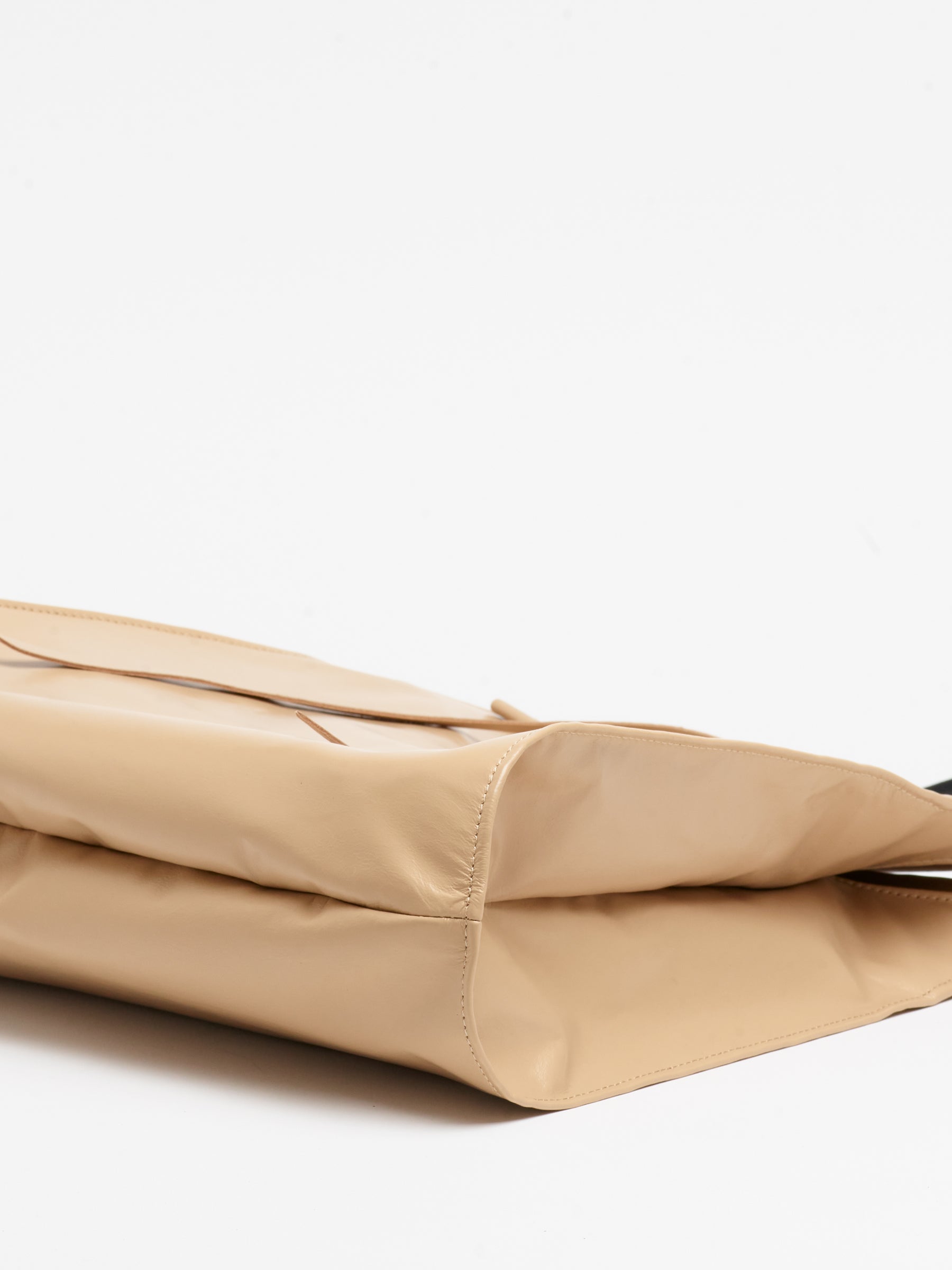 LeSac Leather Tote - Latte