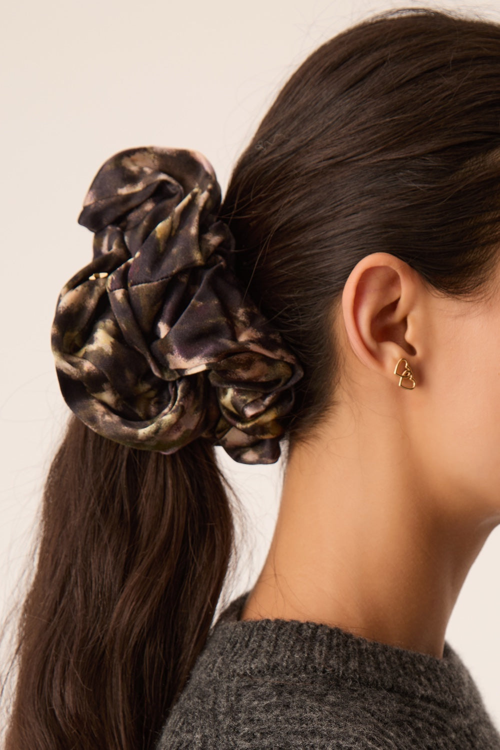 Montana Scrunchie - Camo